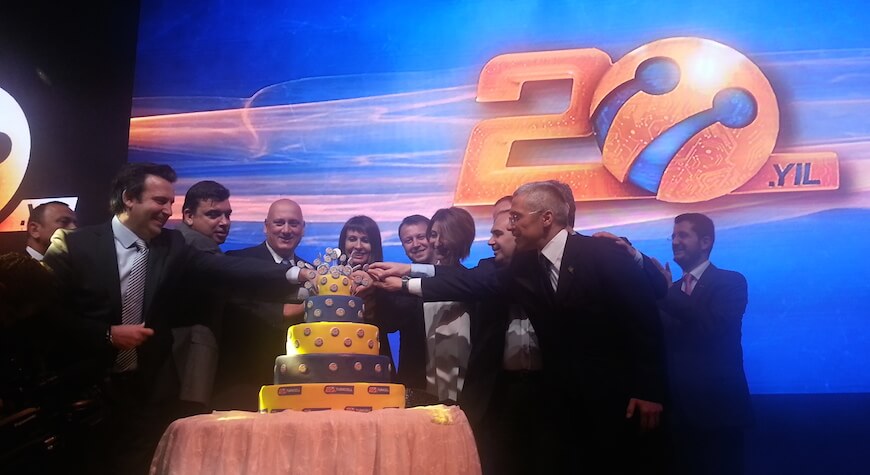 Turkcell_20yasinda0